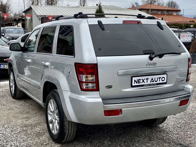 Jeep Grand cherokee 3.0TDI OVERLAND Image 7