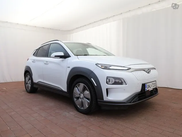 Hyundai Kona electric 64 kWh 204 hv Style - Akusto uusittu, 1- Omistajalta, Adapt.vakionopeudensäädin, HUD, Kattava varustelu - Ilmainen kotiintoimitus Image 1