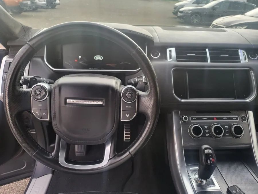 Land Rover RANGE ROVER SPORT SDV6 3.0L AUTOBIOGRAPHY DYNAMIC Image 3