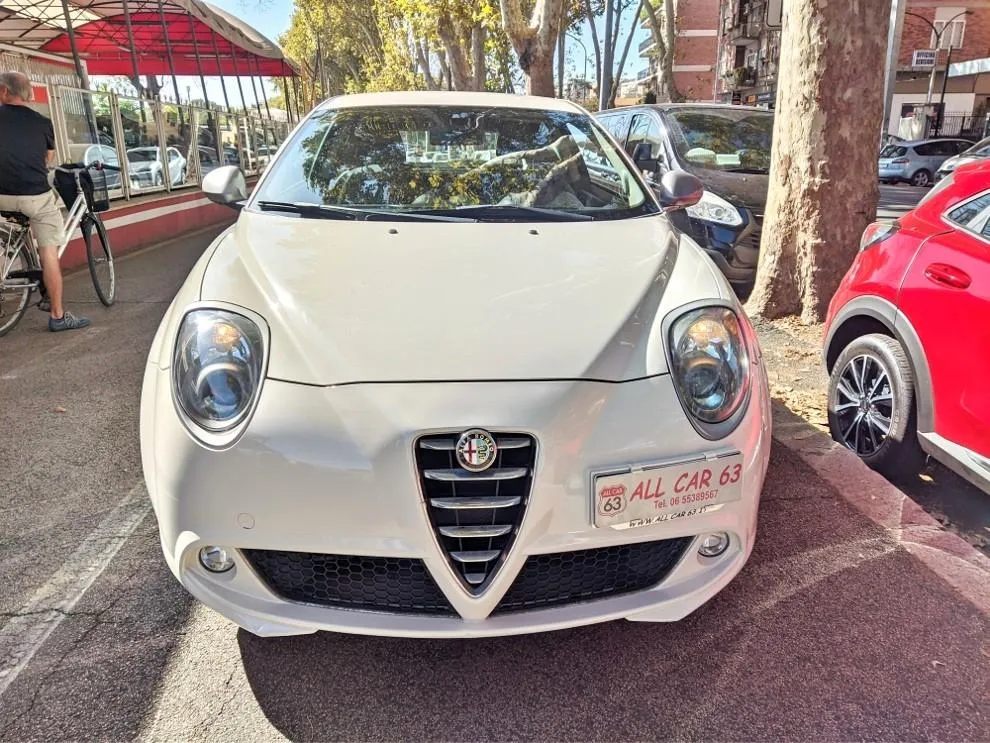 ALFA ROMEO MiTo Image 2